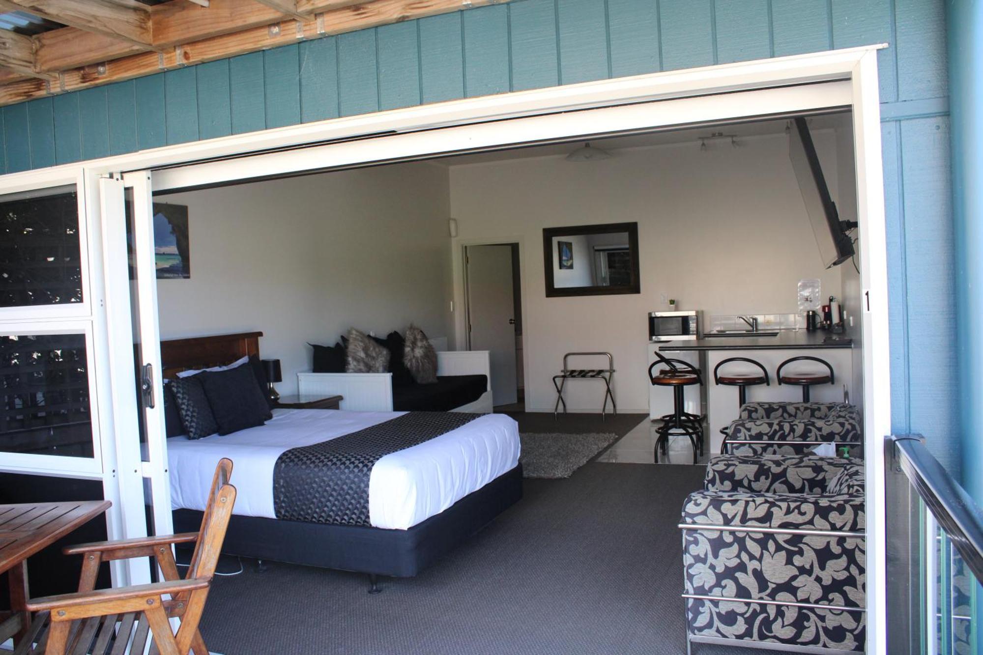 Coromandel Seaview Motel Exteriör bild