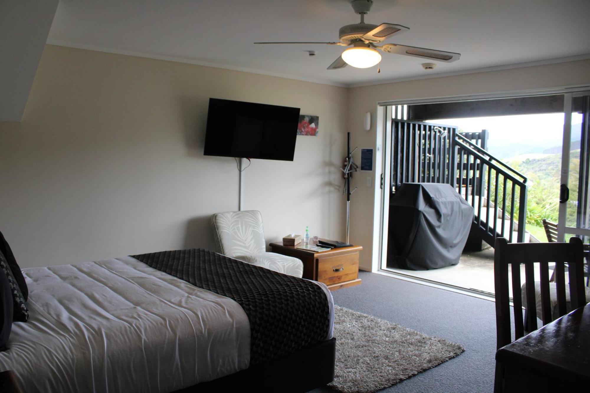 Coromandel Seaview Motel Exteriör bild